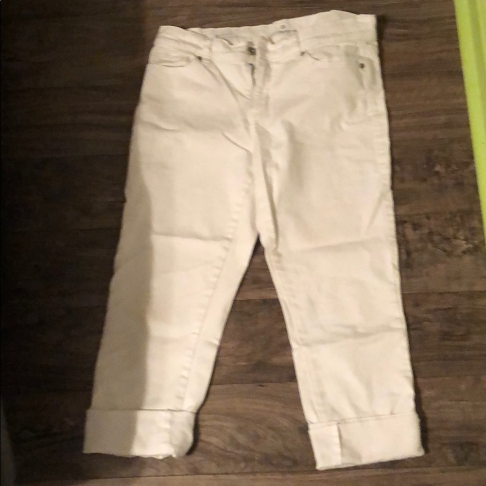 White Liz Claiborne 4 city fit skinny boyfriend